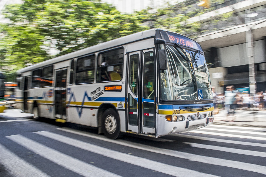 Redução De Circulação Dos ônibus Pelo Verão Começa Nesta Quinta Em Porto Alegre Sul 21 2816