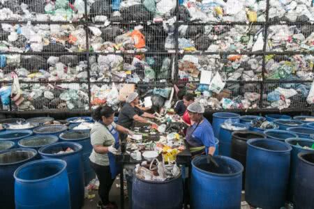 Pesquisa analisou 123 trabalhadores de unidades de triagem de resíduos da Capital. Foto: Guilherme Santos/Sul21