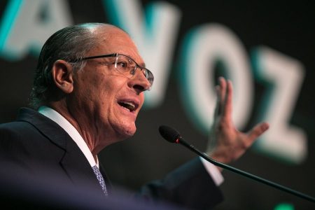 Ministério Público de SP apresenta ação contra Alckmin por caixa 2