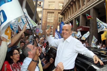 Gaúchos pró-Serra apostam em líderes de outros estados para mobilizar o eleitorado