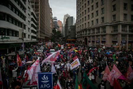 Ato contra Bolsonaro em 19 de junho | Foto: Luiza Castro/Sul21