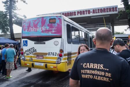 Quatro linhas da Carris passam a ser operadas por empresas privadas em Porto Alegre