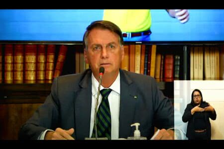 Depois de anunciar que apresentaria provas de fraude, Bolsonaro afirmou: 