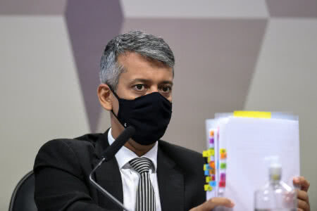 Roberto Dias recebeu ordem de prisão durante a sessão desta quarta | Foto: Edilson Rodrigues/Agência Senado