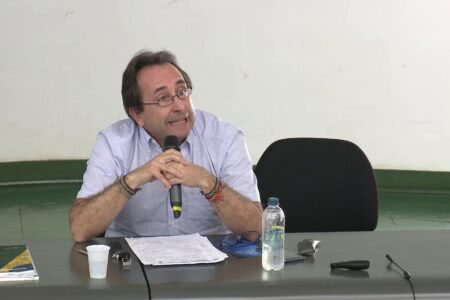 David Sánchez Rubio, professor da Universidade de Sevilha. (Reprodução/Youtube)