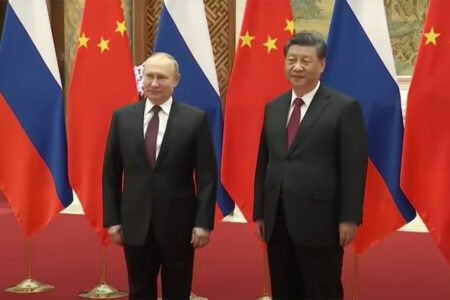 Líderes russo e chinês, Putin e Xi Jinping anunciaram aliança 