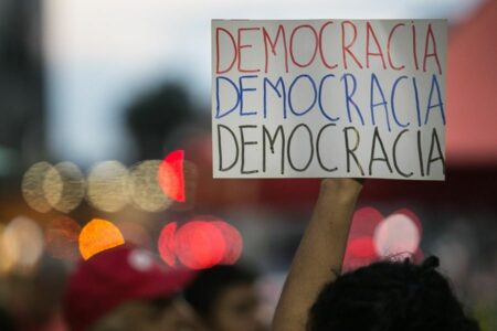 Atos pelo Brasil marcam leitura da carta em defesa da democracia e das eleições