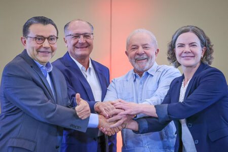 Foto: Carlos Siqueira, Geraldo Alckmin, Lula e Gleisi Hoffmann | Foto: Ricardo Stuckert