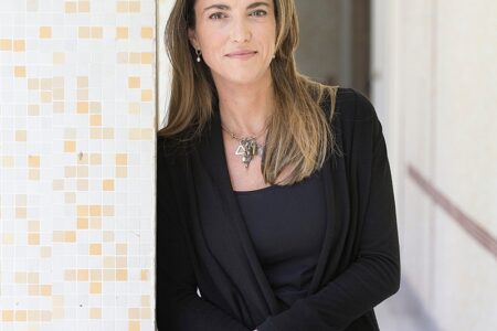 TJ-SP mantém condenação de Bolsonaro a indenizar jornalista Patrícia Campos Mello