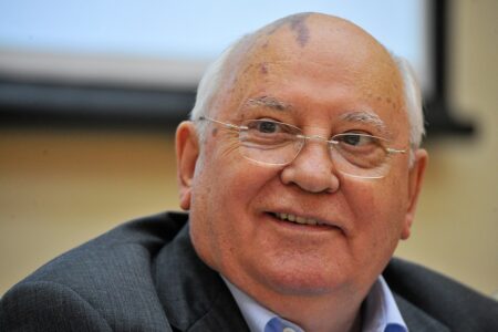 Morre último líder soviético Mikhail Gorbachev, aos 91 anos