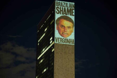 Ativismo em Nova Iorque: iniciativa foi do grupo US Network for Democracy in Brazil. (Foto: Manuela Lourenço/Divulgação)