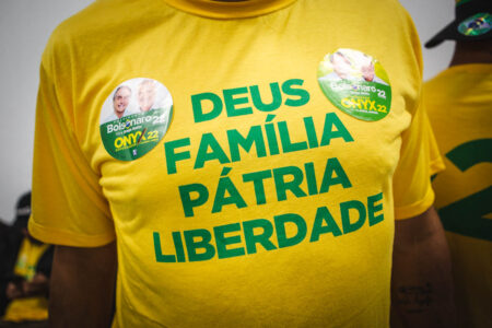 A agenda do autoritarismo total de Bolsonaro (por Marcelo Duarte)