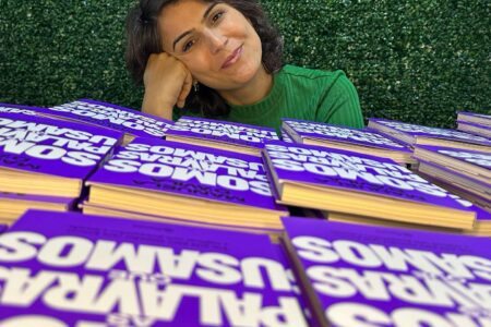 Manuela D'Ávila lança novo livro, em Porto Alegre (Foto: Mariana Flores)