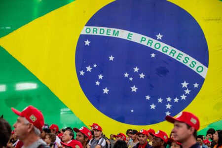 Na véspera da posse, Brasília tem festa, buzinaço e euforia pró-Lula