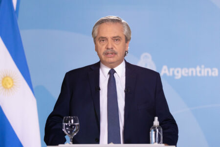 Fernández pede impeachment da Corte Suprema da Argentina