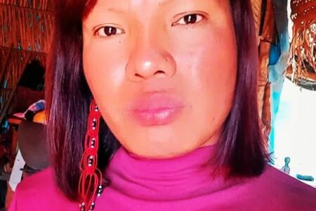 ‘Só temos que ter oportunidade’, diz trans chefe de aldeia indígena