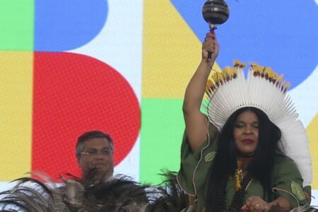 Posse da ministra dos Povos Indígenas, Sonia Guajajara. (Foto: Valter Campanato/Agência Brasil)