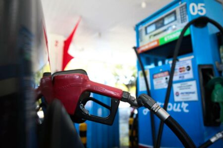 Ministério da Justiça notifica postos para explicar aumento da gasolina em 48 horas
