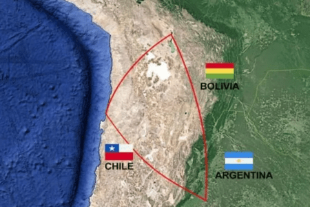 Área das reservas de lítio entre Argentina, Bolívia e Chile [Reprodução/Guia Minera]