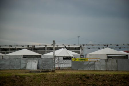 ‘Cidade provisória não pode ser campo de refugiados, vai dar errado’, alerta professor