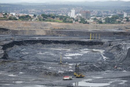Relatórios apontam impacto ‘explosivo’ da liberação da mineração por Bolsonaro