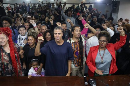 ‘A ordem pública é uma expressão da injustiça’: Deputado Renato Freitas é recebido na ALRS