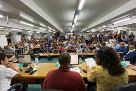 Sessão em que Tiago Silveira tomou posse como vereador. Foto:  Eduarda Rocha