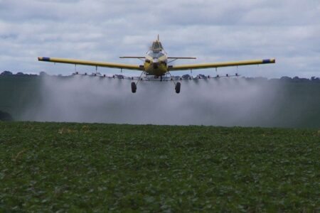 TRF4 proíbe pulverização aérea de agrotóxicos em Nova Santa Rita e Eldorado do Sul