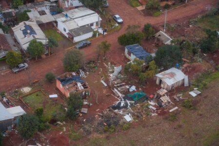 Defesa Civil confirma dois mortos e 29 feridos por ciclone no RS