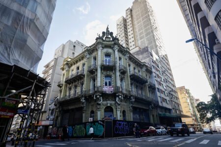 Prefeitura pede desapropriação de prédio da Confeitaria Rocco na Justiça