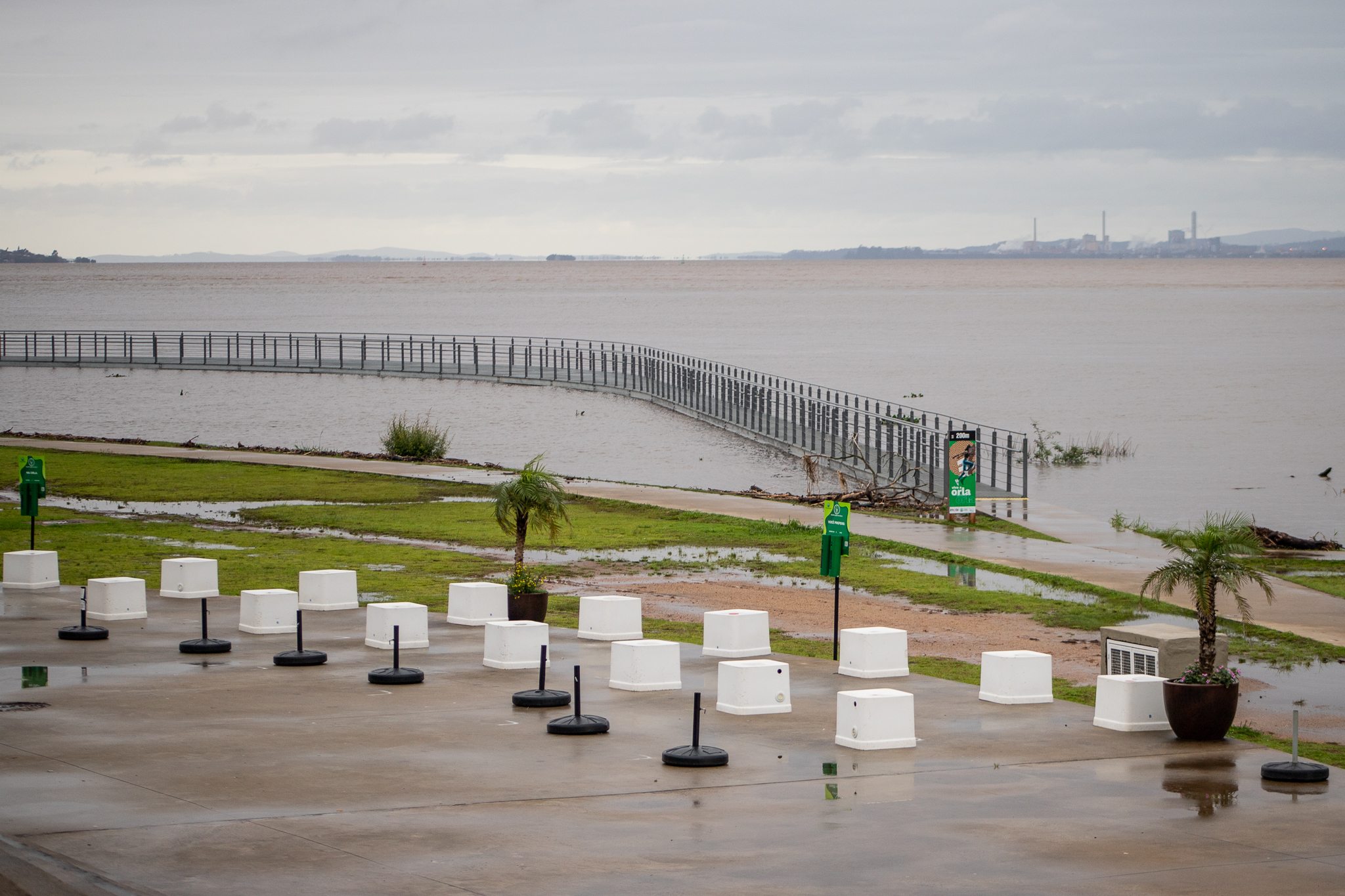Cais Embarcadero: ponto de encontro de Porto Alegre e o Guaíba