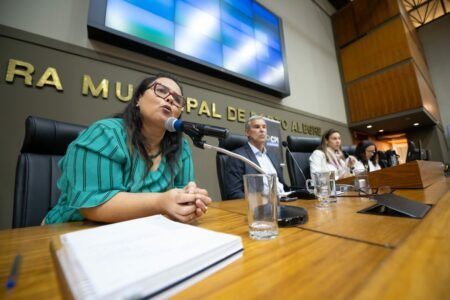 Depoimento de Mabel Vieira revelou áudios suspeitos e esquema com pendrive. Foto: Fernando Antunes/CMPA)