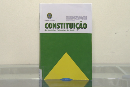 Foto: Constituição Federal (TV Brasil/Reprodução)