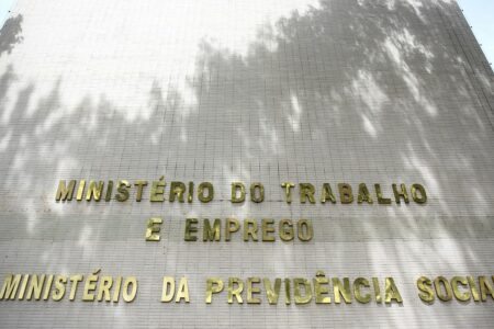 Fachada do ministério do Trabalho e Emprego e do ministério da Previdência Social. Foto: Marcelo Camargo/Agência Brasil