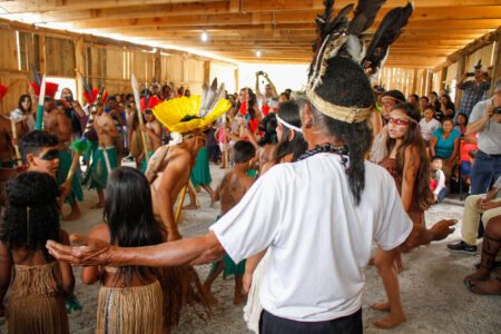 Encontro cultural indígena celebra medicina tradicional Kaingang em Porto Alegre
