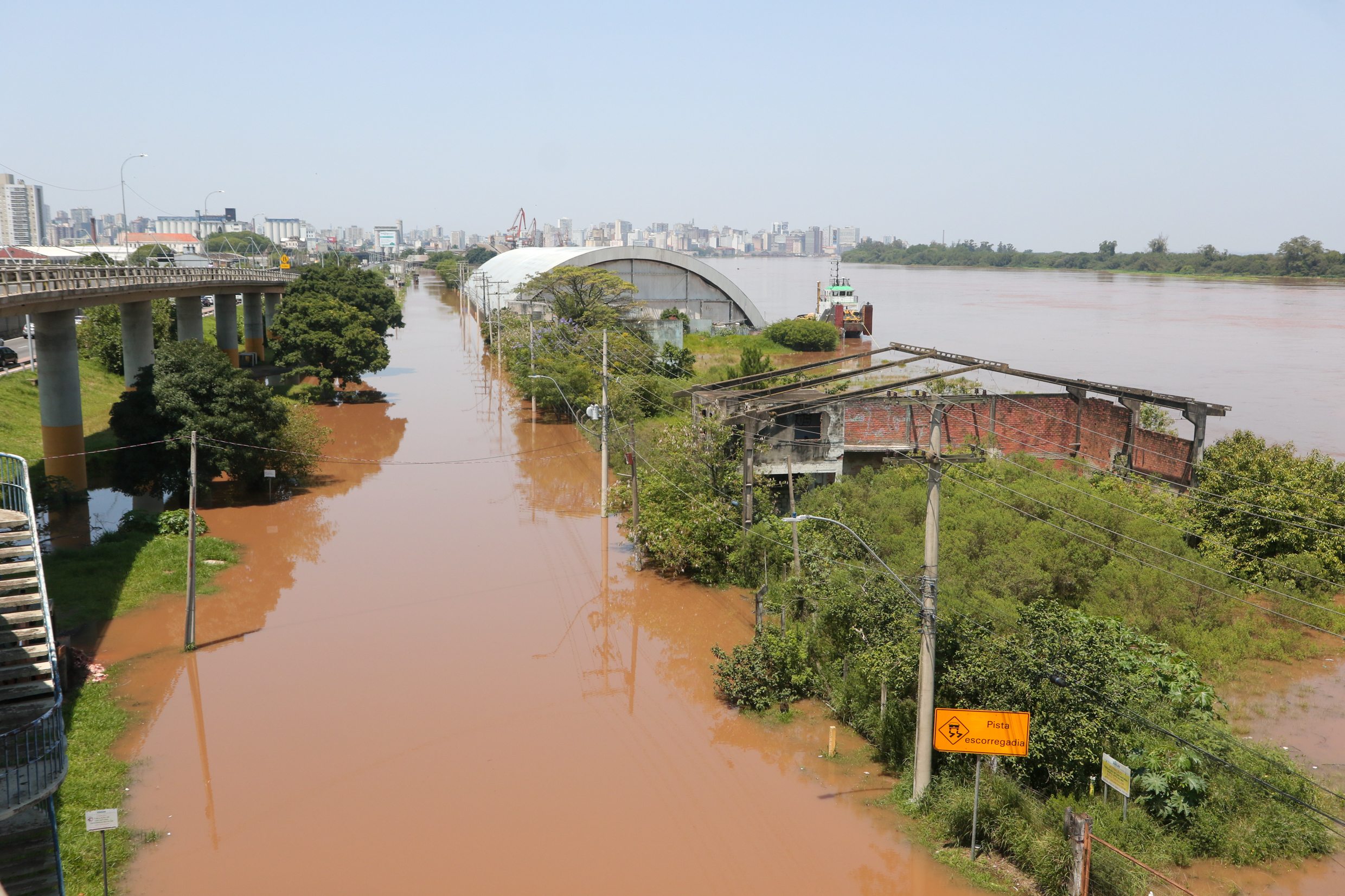 Com Enchente Histórica Melo Decreta Situação De Emergência Em Porto Alegre Sul 21 