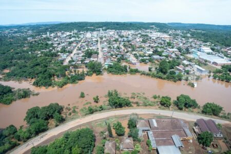 40 municípios decretam situação de emergência em razão das chuvas no RS
