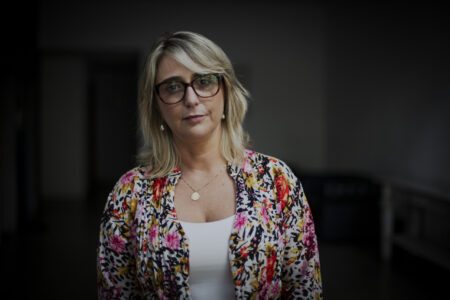 ‘Demorei para aceitar que fui vítima de estupro’, diz ex-secretária de Políticas para Mulheres do RS