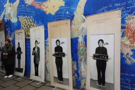 Os 120 brasileiros da embaixada da Argentina em Santiago foram fichados e fotografados. Em setembro foi feita exposição no Chile - Arquivo pessoal