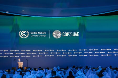 Dubai, Emirados Árabes Sessão de abertura da Presidência da 28ª Conferência das Nações Unidas sobre Mudança do Clima (COP28), em Dubai.  Foto: Ricardo Stuckert/PR