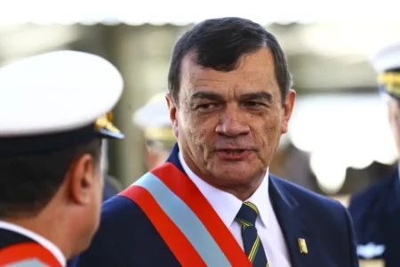 Ex-ministro revelou reuniões com militares para manter Bolsonaro no poder