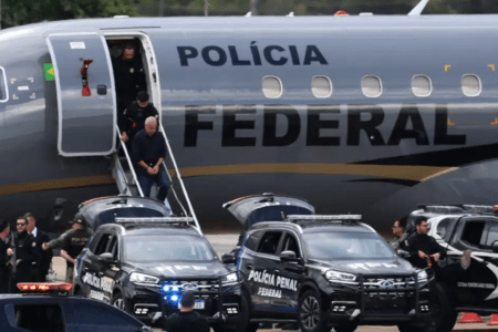 Irmãos Brazão e delegado Rivaldo seguem para presídio federal