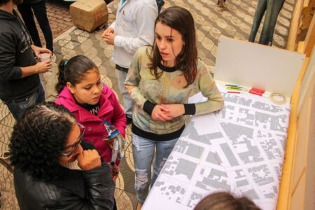 Feiras Ecológicas da Redenção recebem atividade de educação urbanística neste sábado (20)