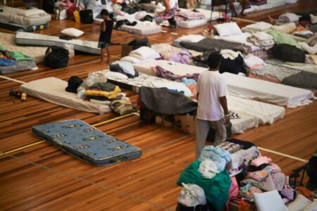 Porto Alegre não disponibiliza lista oficial da população em abrigos temporários