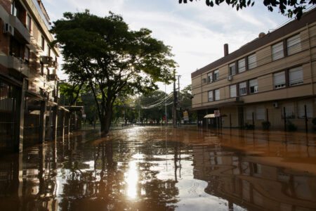 Chuvas no RS já causaram a morte de 100 pessoas e 128 estão desaparecidas