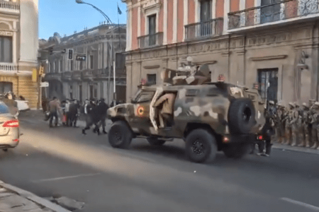 Tentativa de golpe na Bolívia: especialistas explicam crise no país
